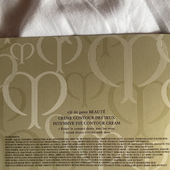 Intense eye contour cream - Picture 4 of 4